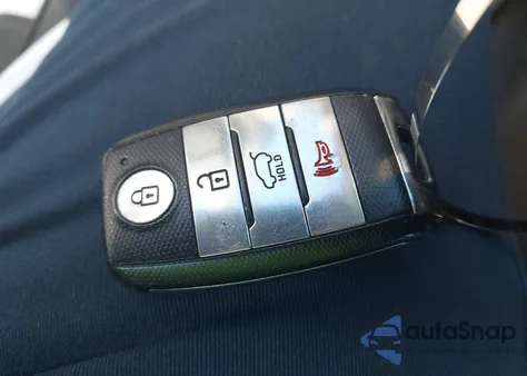 2015 Kia Soul + from USA, damaged, VIN KNDJP3A51F7222882